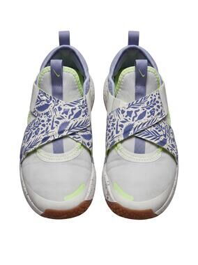 Nike Girl’s 2.5Y Flex Advance SE lightweight hook and loop athletic sneakers